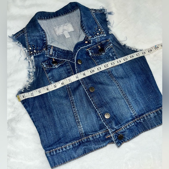 Frida Kahlo Upcycled Embellished Denim Vest - Picture 10 of 13